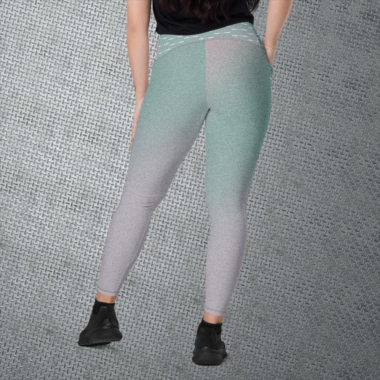 Leggings with pockets