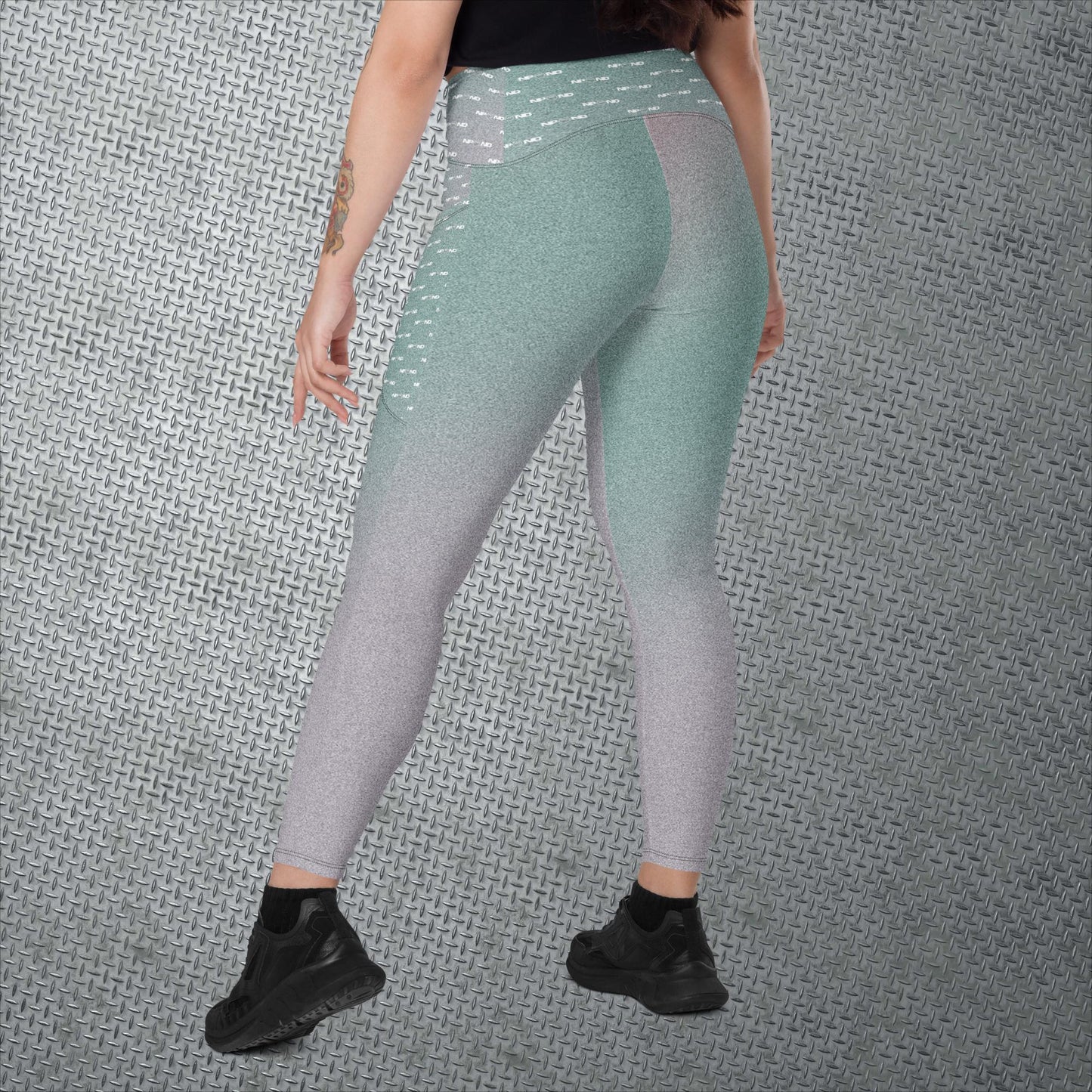 Leggings with pockets