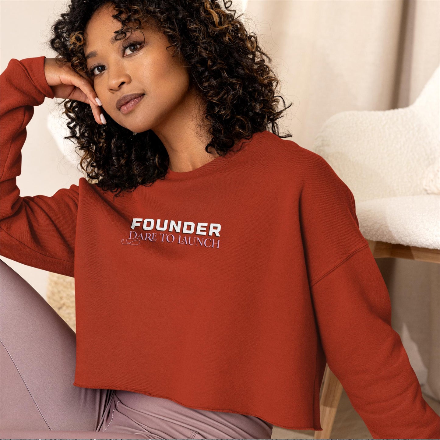 FOUNDER Crop Sweatshirt